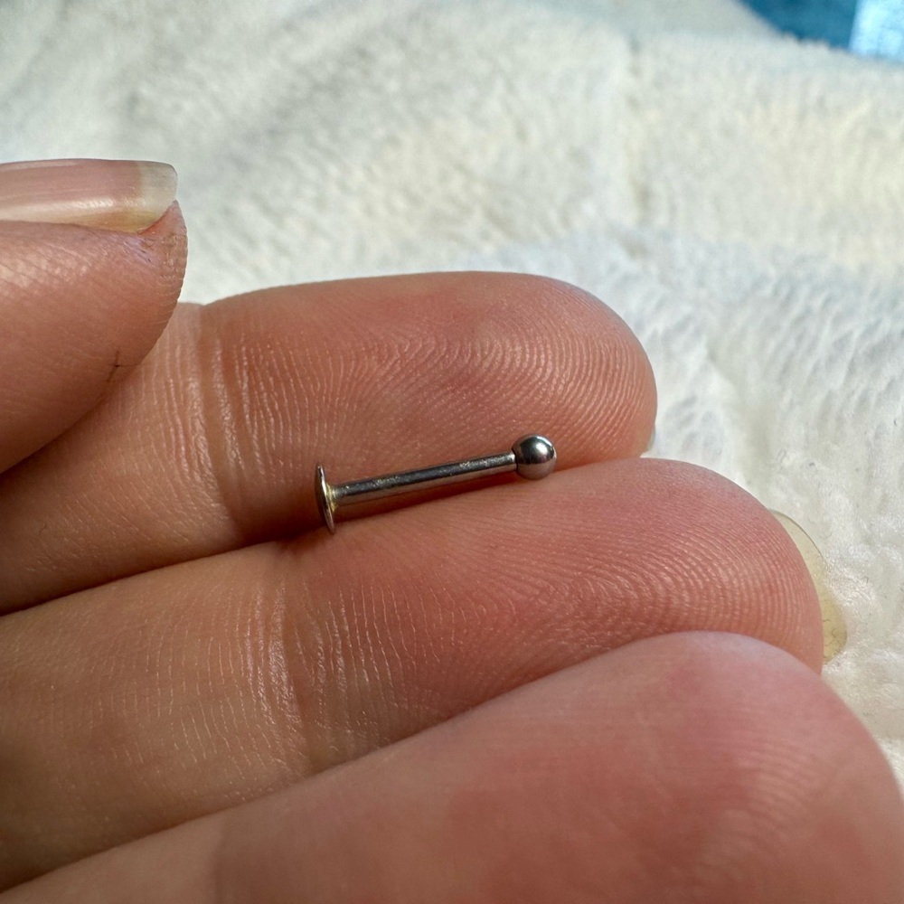Piercing jewelry 16g.